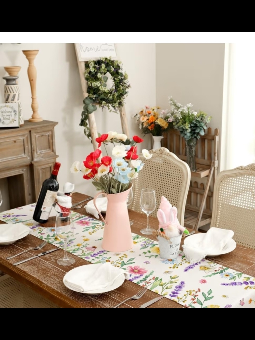 Spring Flral Table Runner And 6 Matching Placemats for A Dining Table